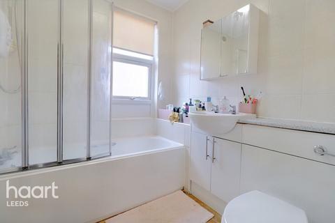 19 Pearson Grove, Leeds, LS6 1JB