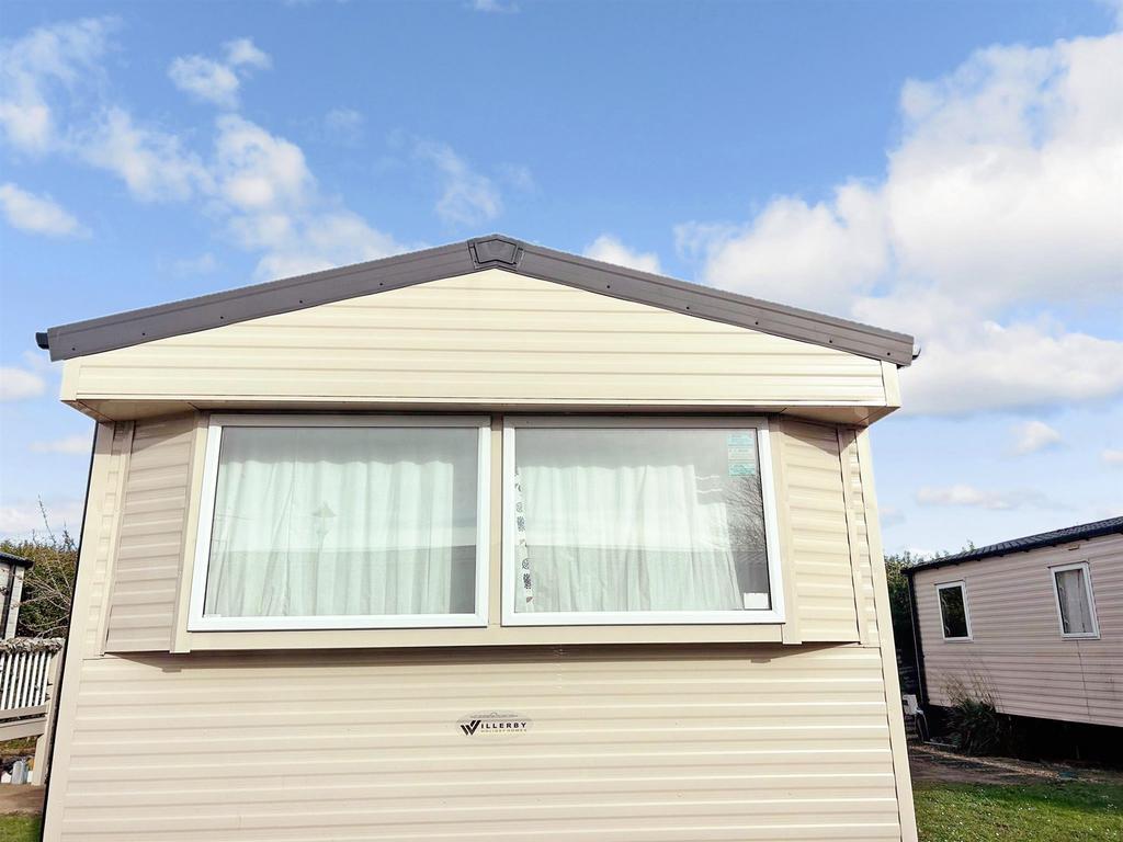Shottendane Road, Birchington, Kent 2 bed park home for sale £35,000