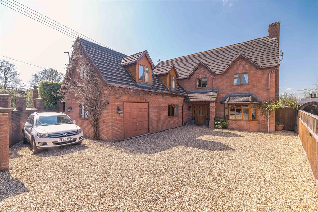 Greytree, RossonWye, Herefordshire, HR9 6 bed detached house for sale £650,000