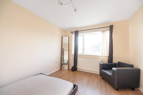 2 bedroom flat for sale - Vineyard AVenue, Mill Hill East, London, NW7