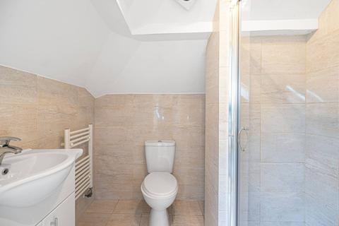 2 bedroom flat for sale - Vineyard AVenue, Mill Hill East, London, NW7