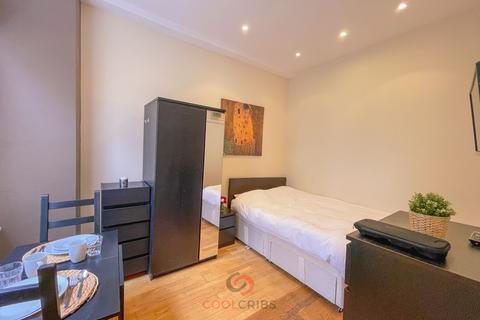 Studio to rent, Westbourne Grove Terrace, London W2
