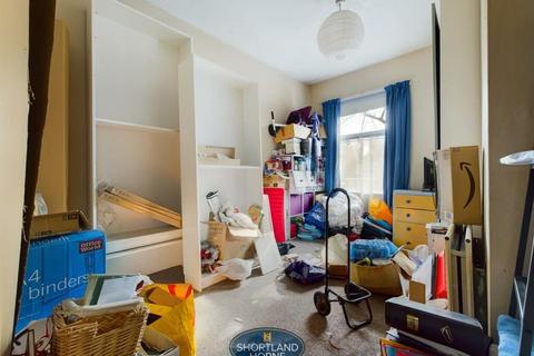 70 Broomfield Road, Earlsdon, Coventry, CV5 6JX