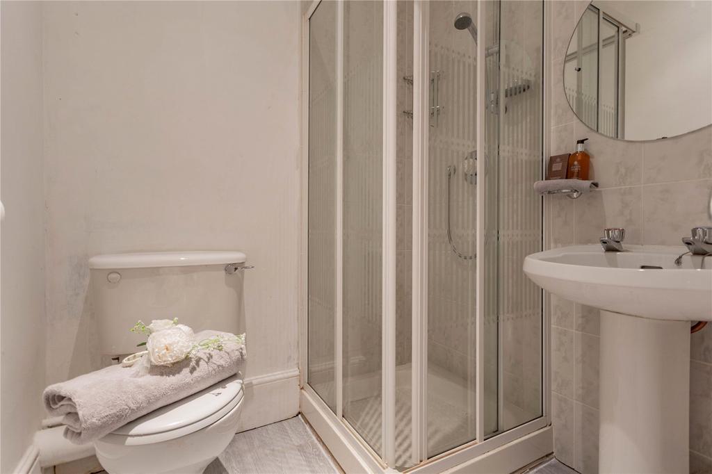 En-Suite One