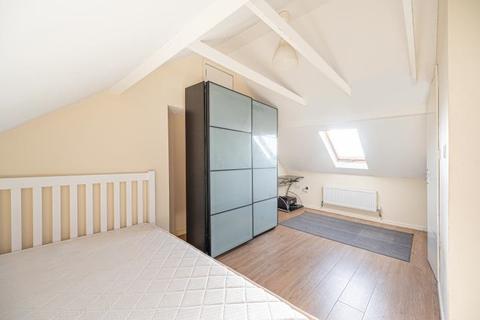 2 bedroom maisonette for sale - 24 Vineyard Avenue, London, NW7 1HR