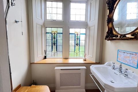 3 Ashday Lane, Halifax, HX3 9RH
