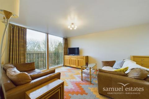 2 bedroom flat for sale - Bennets Courtyard, Watermill Way, Colliers Wood, SW19