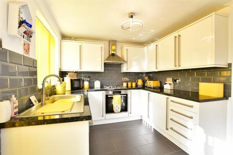 3 bedroom semi-detached house for sale - Elwood, Harlow, Essex