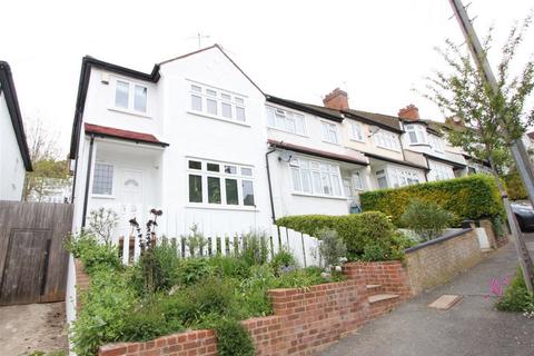 30 Michael Road, London, SE25 6RL