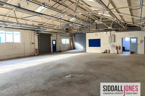 Industrial unit to rent - AD23 Hastingwood Industrial Park, Wood Lane, Birmingham, B24 9QR