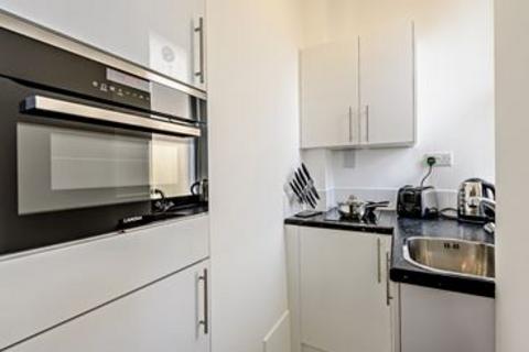 1 bedroom flat to rent, Hill Street, Mayfair, W1