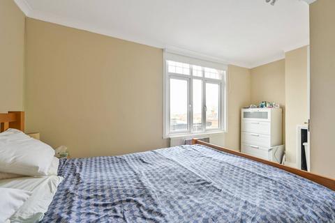 4 bedroom semi-detached house for sale - Sydenham Road, Guildford, GU1