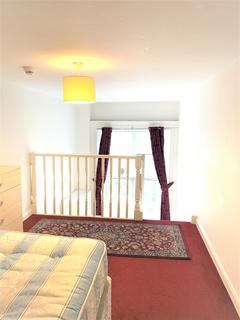 1 bedroom bedsit to rent - Leinster Gardens, London W2