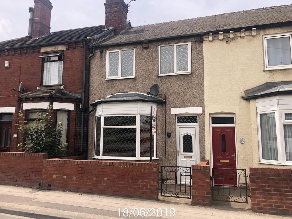 Wakefield Road, Normanton WF6 3 bed terraced house £725 pcm (£167 pw)