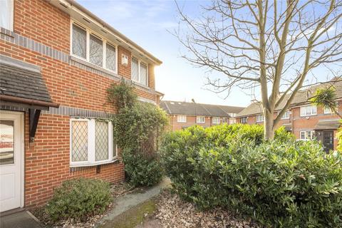 8 Goodwin Close, London, SE16 3TR