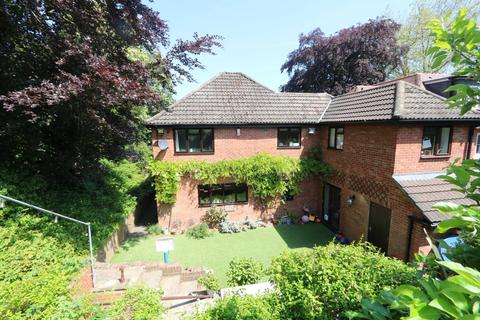 4 bedroom detached house for sale - Pangbourne, Berkshire