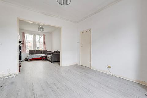 undefined, Woodfield Park Drive, Leigh-on-sea, SS9