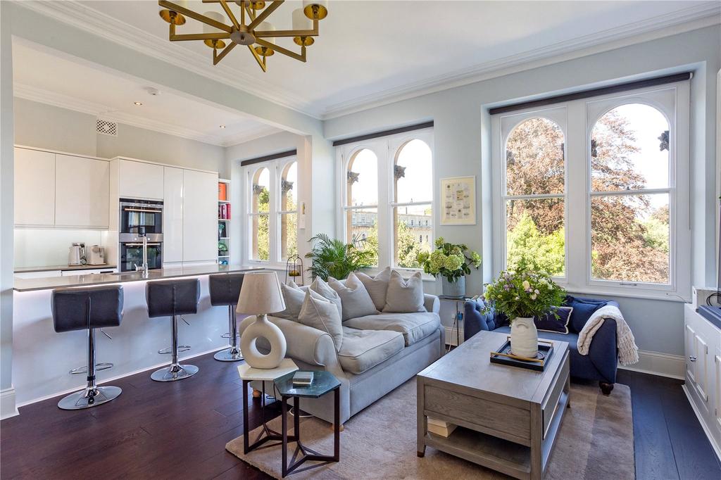 Open Plan Reception