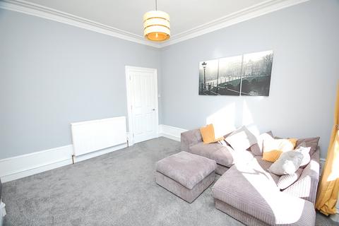 2 bedroom flat to rent, Union Grove, West End, Aberdeen, AB10