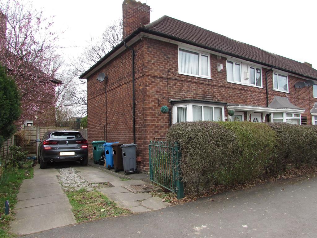 Broadoak Road, Wythenshawe, Manchester, M22 3 bed end of terrace house