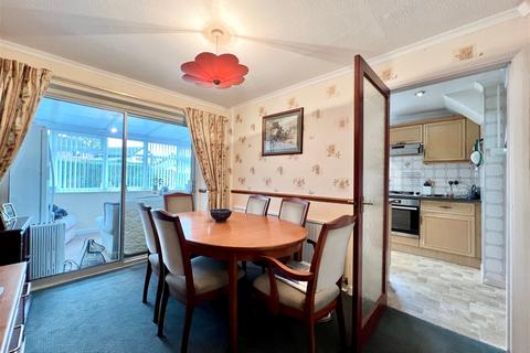 8 Hayton Drive, Wetherby, LS22 6RW