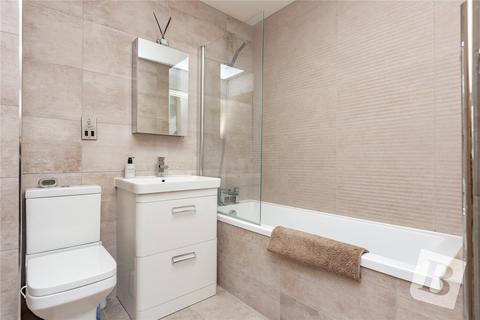 7 Constable Mews, Upminster, RM14 3BH
