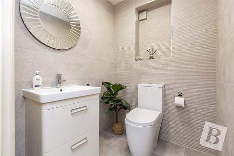 7 Constable Mews, Upminster, RM14 3BH