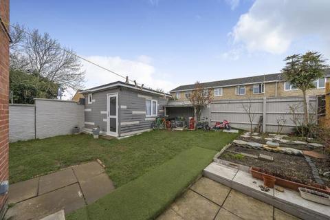 1 Bowerman Close, Kidlington, OX5 1TP