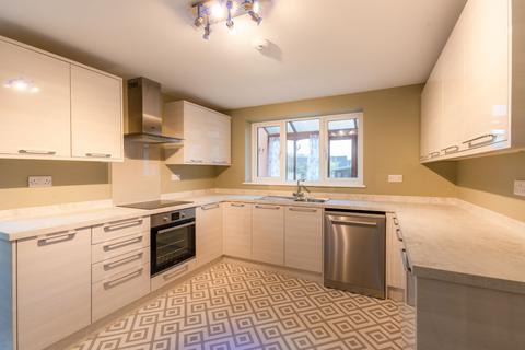 3 bedroom link detached house to rent, Collatons Walk, Bow, EX17