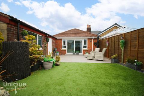 30 Beverly Close, Thornton-cleveleys, FY5 5DR