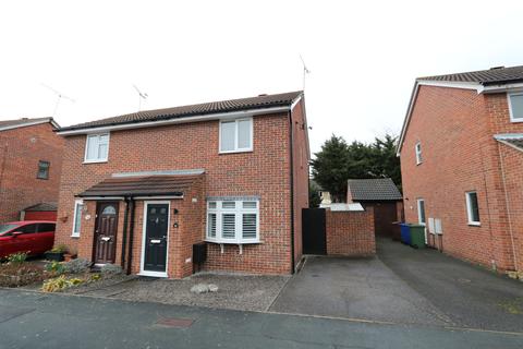 3 bedroom semi-detached house for sale - Orchis Grove, Badgers Dene, Grays