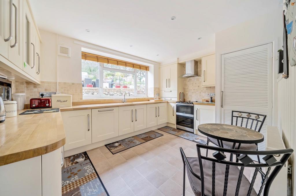 Cleeve Park Mews, Cleeve Park, Chapel Cleeve, Minehead, TA24 3 bed end