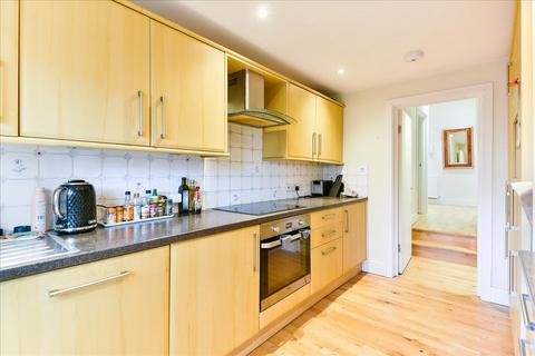 3 bedroom duplex for sale, Warwick Gardens, Kensington, London, W14