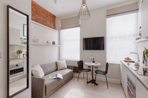 Studio to rent, 37 Emperors Gate, London SW7
