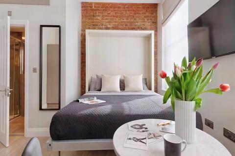 Studio to rent, 37 Emperors Gate, London SW7