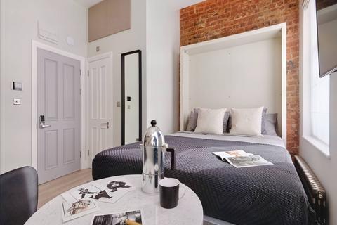Studio to rent, 37 Emperors Gate, London SW7