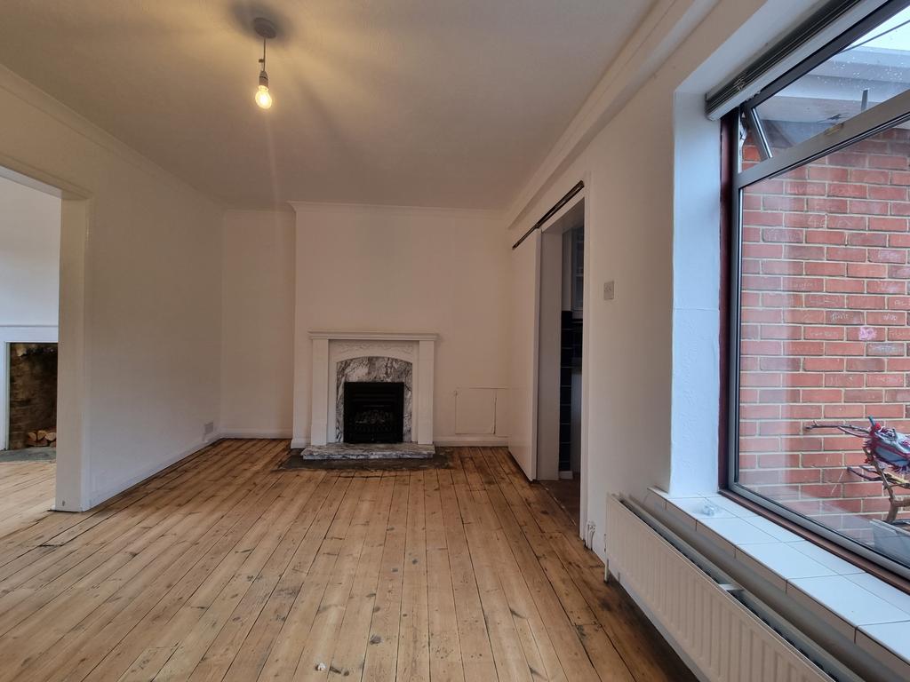 Redsull Avenue, Deal, CT14 3 bed house £1,250 pcm (£288 pw)