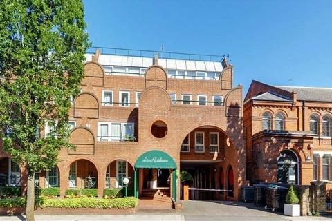 Studio for sale, La Residence, St Johns Wood, NW8