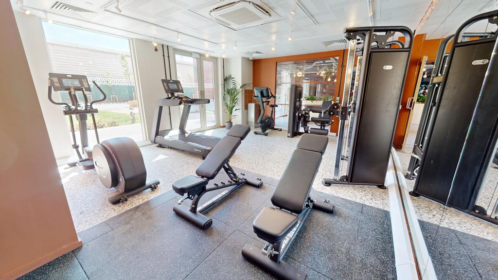 CRM-Enzo-Colchester-09112023 200316.jpg