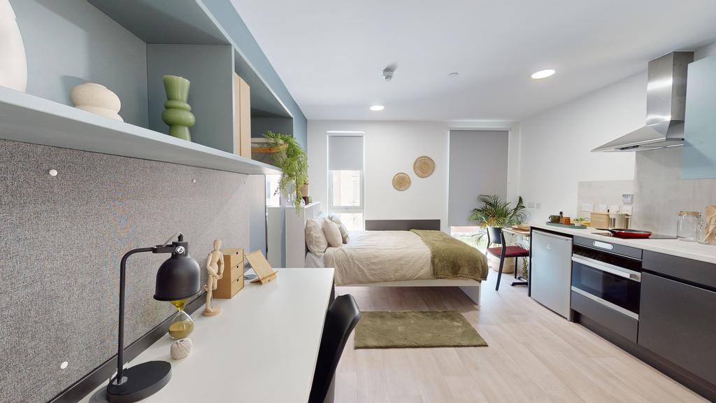 CRM-Enzo-Colchester-09112023 190227.jpg