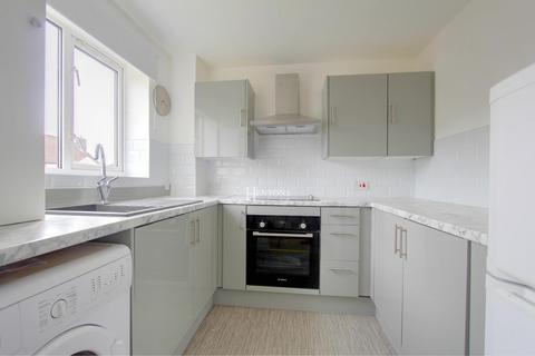 undefined, Clos Cwm Creunant, Pontprennau, Cardiff