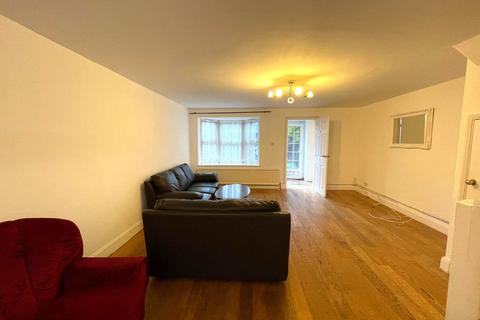 undefined, Crawford Avenue, Wembley HA0