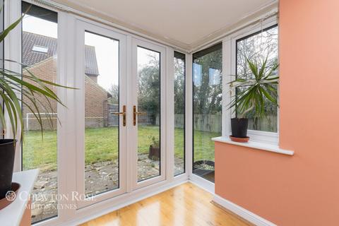 8 Catesby Croft, Loughton, Milton Keynes, MK5 8FH