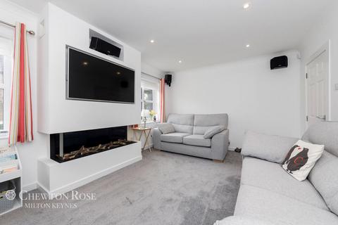 8 Catesby Croft, Loughton, Milton Keynes, MK5 8FH