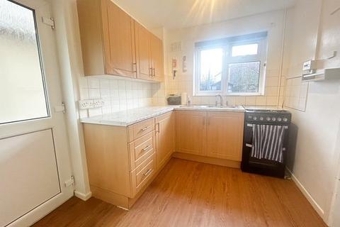 2 bedroom semi-detached house to rent, Wedmore Close, Weston-Super-Mare, North Somerset, BS23