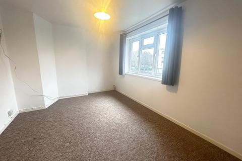 2 bedroom semi-detached house to rent, Wedmore Close, Weston-Super-Mare, North Somerset, BS23