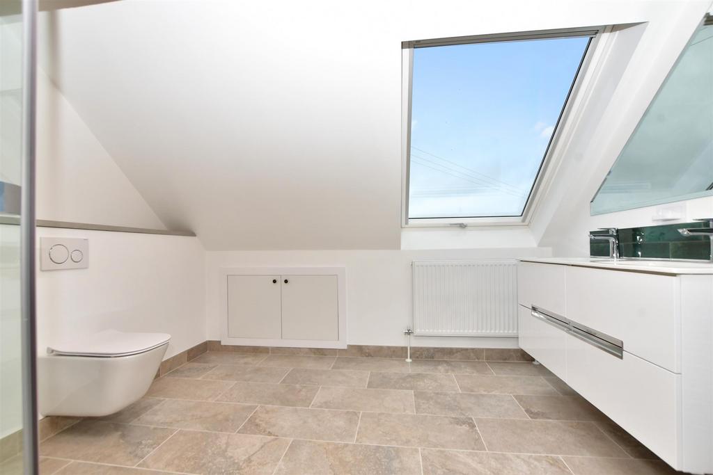 En-Suite Edited