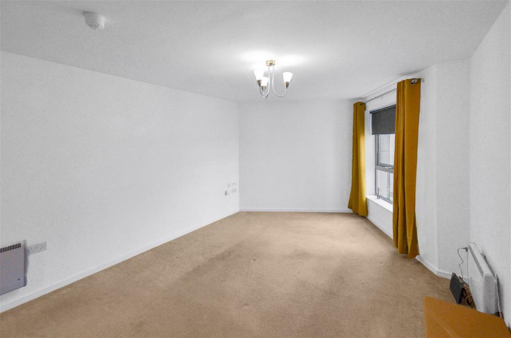 The Decks, Runcorn, WA7 1GT 2 bed flat £625 pcm (£144 pw)