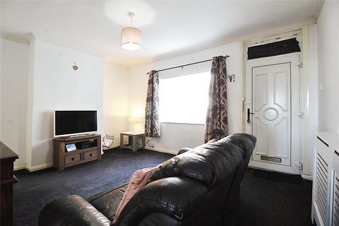 3 bedroom terraced house for sale - Holywell Grove, Castleford, West Yorkshire, WF10