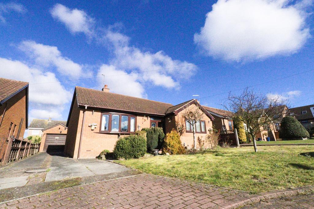 Rosedale, Yaddlethorpe, DN17 2TN 2 bed detached bungalow £180,000